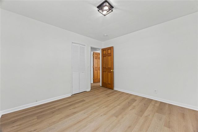 998 Washington Street, Ogden, NY 14559