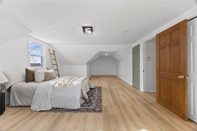 998 Washington Street, Ogden, NY 14559