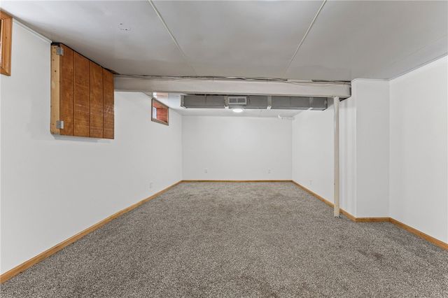 998 Washington Street, Ogden, NY 14559