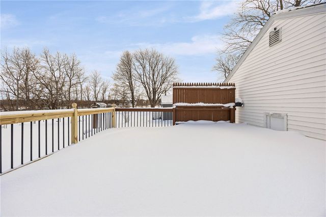 998 Washington Street, Ogden, NY 14559