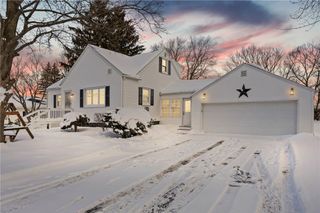 998 Washington Street, Ogden, NY 14559