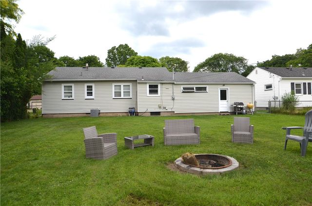 243 Hildegarde Road, Greece, NY 14626