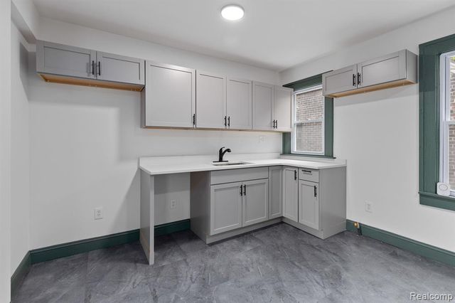 15781 Washburn Street, Detroit, MI 48238