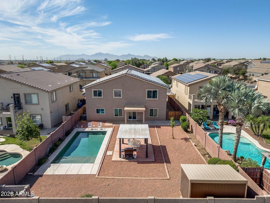 Image 3 of property listing at 12354 W HIGHLAND Avenue, Avondale, AZ 85392