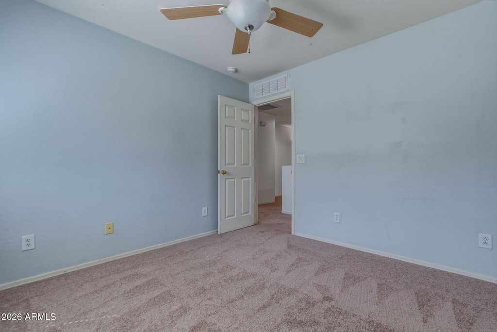 Image 35 of property listing at 12354 W HIGHLAND Avenue, Avondale, AZ 85392