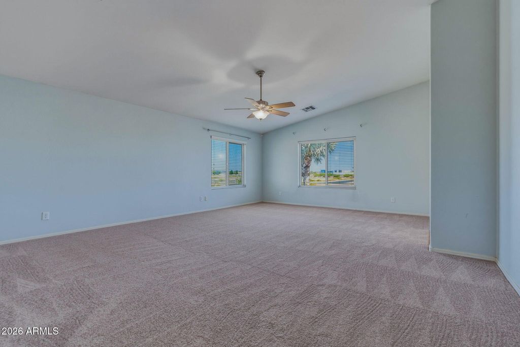 Image 39 of property listing at 12354 W HIGHLAND Avenue, Avondale, AZ 85392