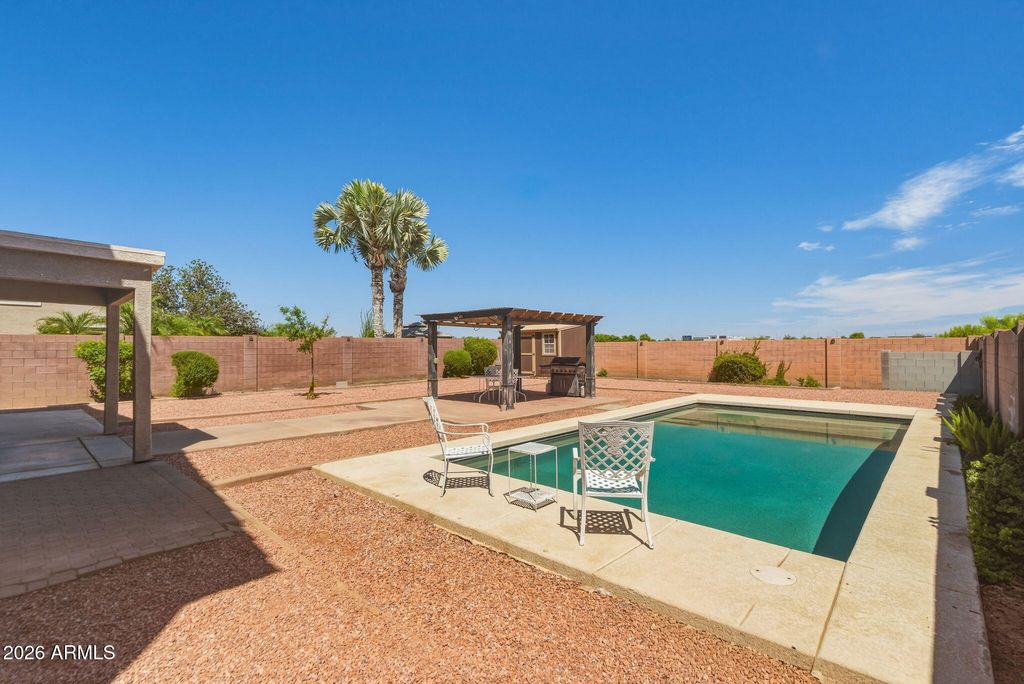Image 49 of property listing at 12354 W HIGHLAND Avenue, Avondale, AZ 85392