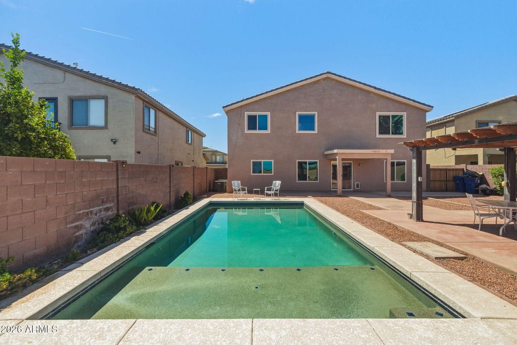 Image 50 of property listing at 12354 W HIGHLAND Avenue, Avondale, AZ 85392