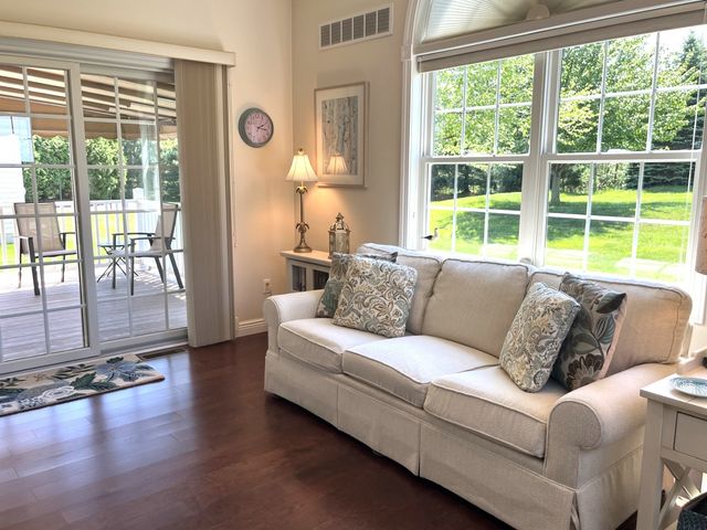 7214 FIELDSTONE Court 65, Erie, PA 16509
