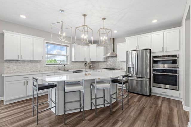 22915 Wood Lane, Rogers, MN 55374