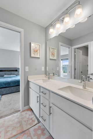 22915 Wood Lane, Rogers, MN 55374