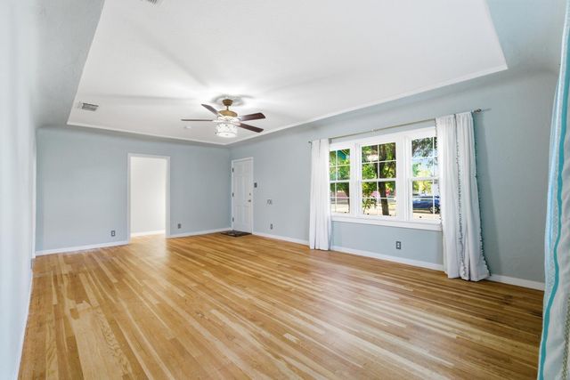2704 E Michigan Avenue, Fresno, CA 93703
