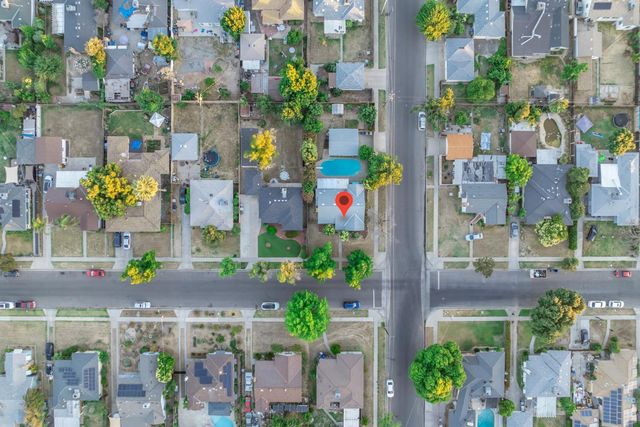 2704 E Michigan Avenue, Fresno, CA 93703