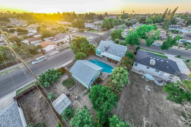 2704 E Michigan Avenue, Fresno, CA 93703