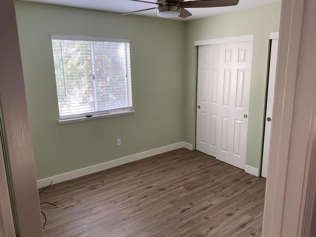 2500 Country Manor Dr, Riverbank, CA 95367