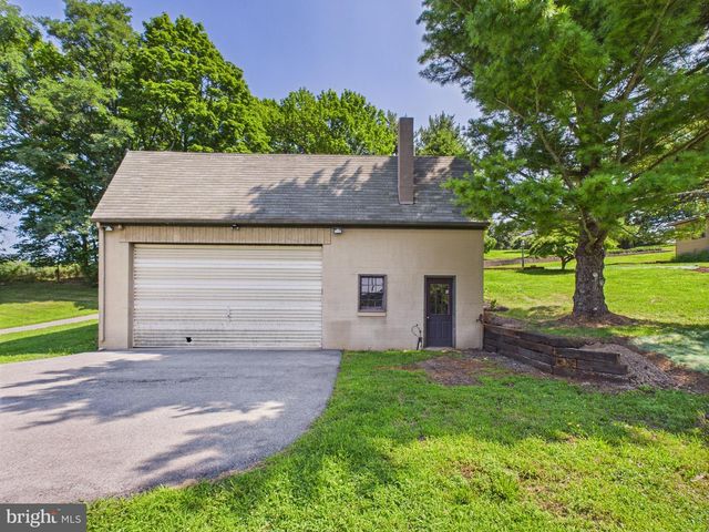 422 GETTYSBURG PIKE, Mechanicsburg, PA 17055
