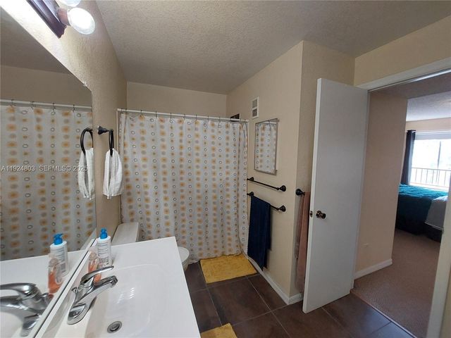 12510 Vista Isles Dr 1227, Sunrise, FL 33325