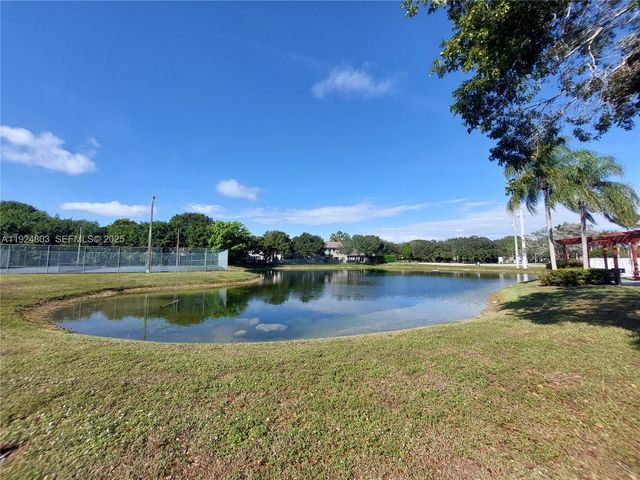 12510 Vista Isles Dr 1227, Sunrise, FL 33325