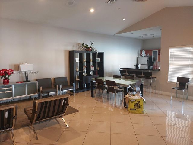 12510 Vista Isles Dr 1227, Sunrise, FL 33325