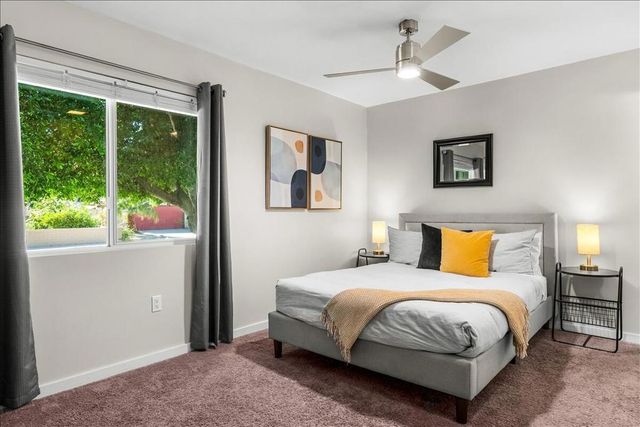 1184 E Pajaro Road, Palm Springs, CA 92262