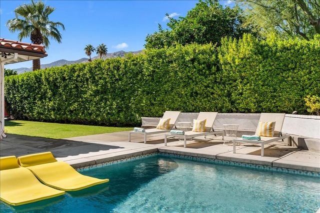 1184 E Pajaro Road, Palm Springs, CA 92262