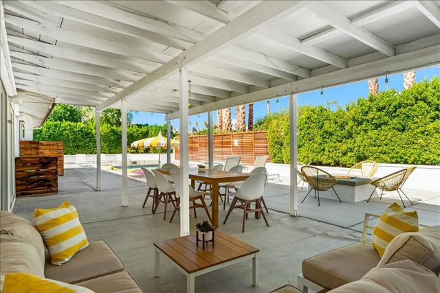 1184 E Pajaro Road, Palm Springs, CA 92262