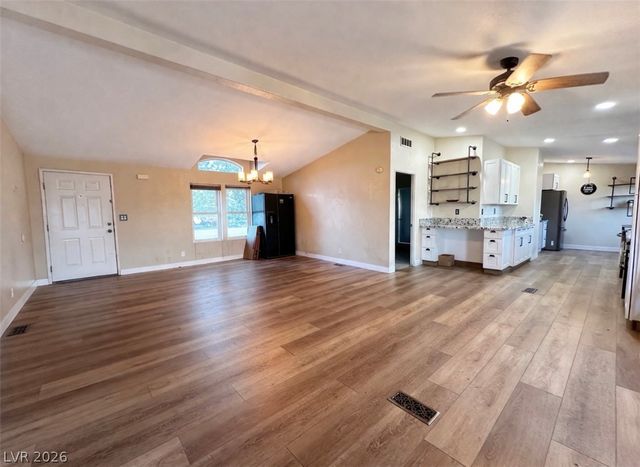 202 Tres Lobos Avenue, Overton, NV 89040