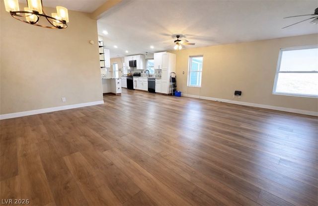 202 Tres Lobos Avenue, Overton, NV 89040