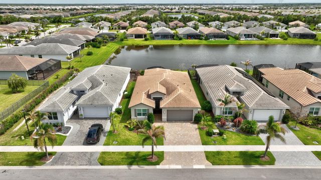 13042 SW Brook View Terrace, Port St. Lucie, FL 34987