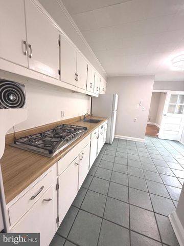 7915 ROLLING VIEW AVE, Nottingham, MD 21236
