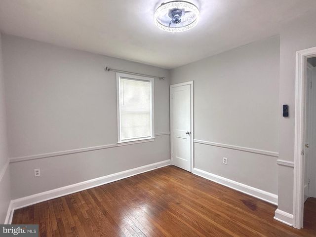 7915 ROLLING VIEW AVE, Nottingham, MD 21236