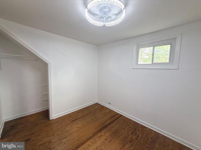 7915 ROLLING VIEW AVE, Nottingham, MD 21236