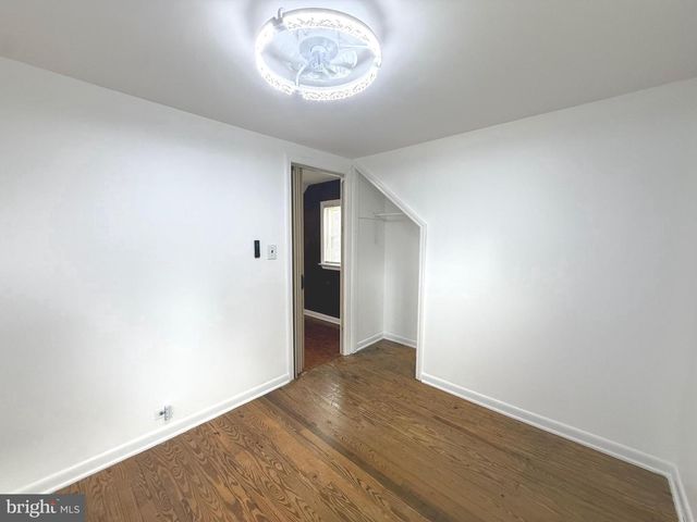 7915 ROLLING VIEW AVE, Nottingham, MD 21236