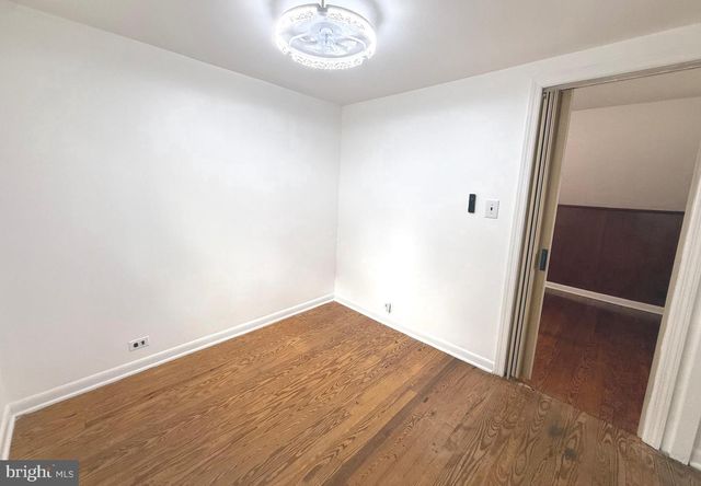 7915 ROLLING VIEW AVE, Nottingham, MD 21236