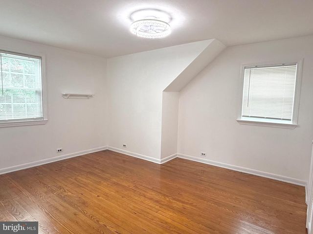7915 ROLLING VIEW AVE, Nottingham, MD 21236