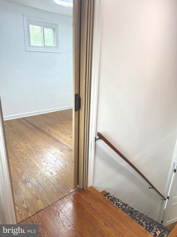 7915 ROLLING VIEW AVE, Nottingham, MD 21236