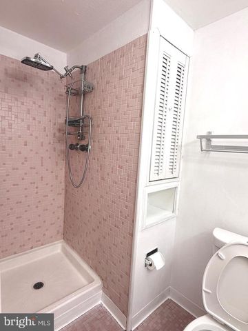 7915 ROLLING VIEW AVE, Nottingham, MD 21236