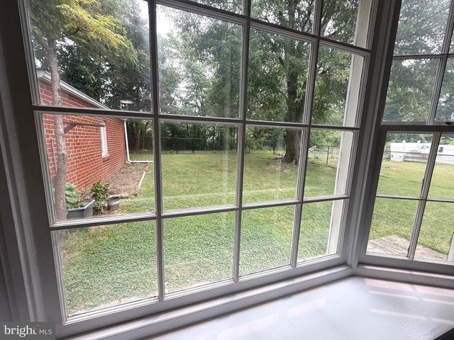 7915 ROLLING VIEW AVE, Nottingham, MD 21236