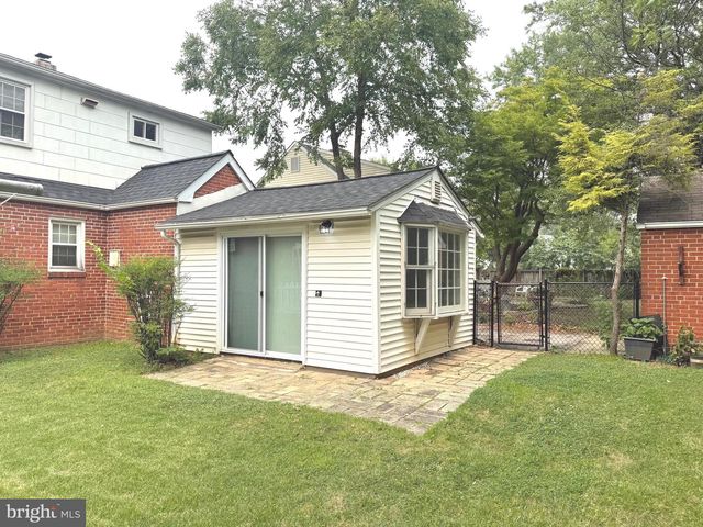 7915 ROLLING VIEW AVE, Nottingham, MD 21236