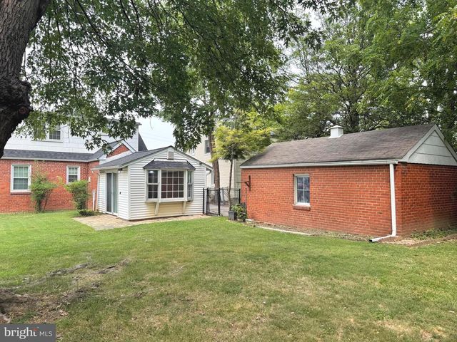 7915 ROLLING VIEW AVE, Nottingham, MD 21236
