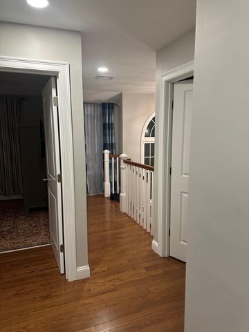 21 Burncoat Hts 0, Worcester, MA 01606