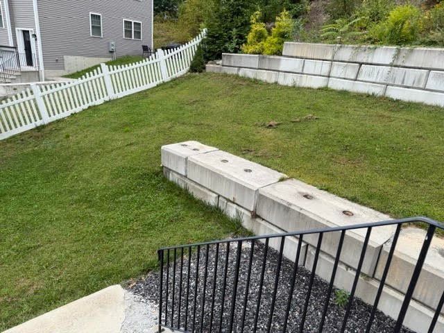 21 Burncoat Hts 0, Worcester, MA 01606