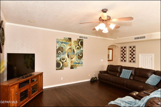 6444 Calle Placido Drive, El Paso, TX 79912