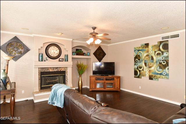 6444 Calle Placido Drive, El Paso, TX 79912