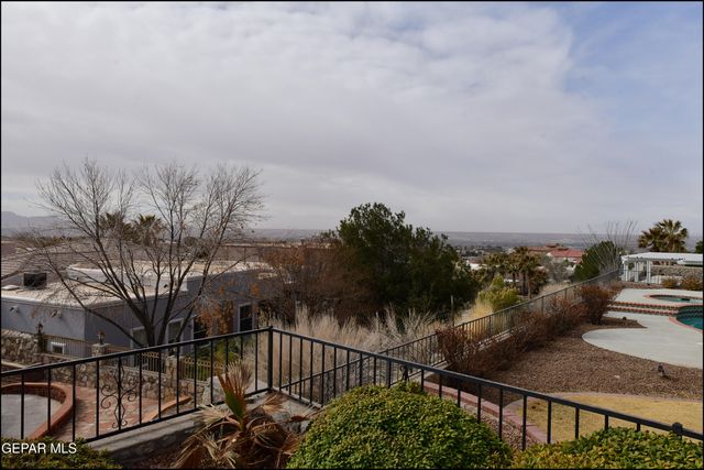 6444 Calle Placido Drive, El Paso, TX 79912