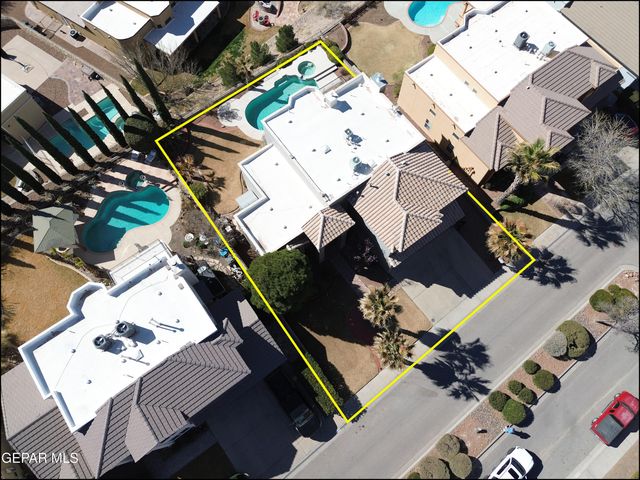 6444 Calle Placido Drive, El Paso, TX 79912