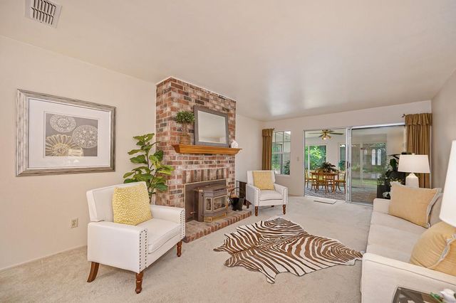 9168 Starina Way, Sacramento, CA 95826