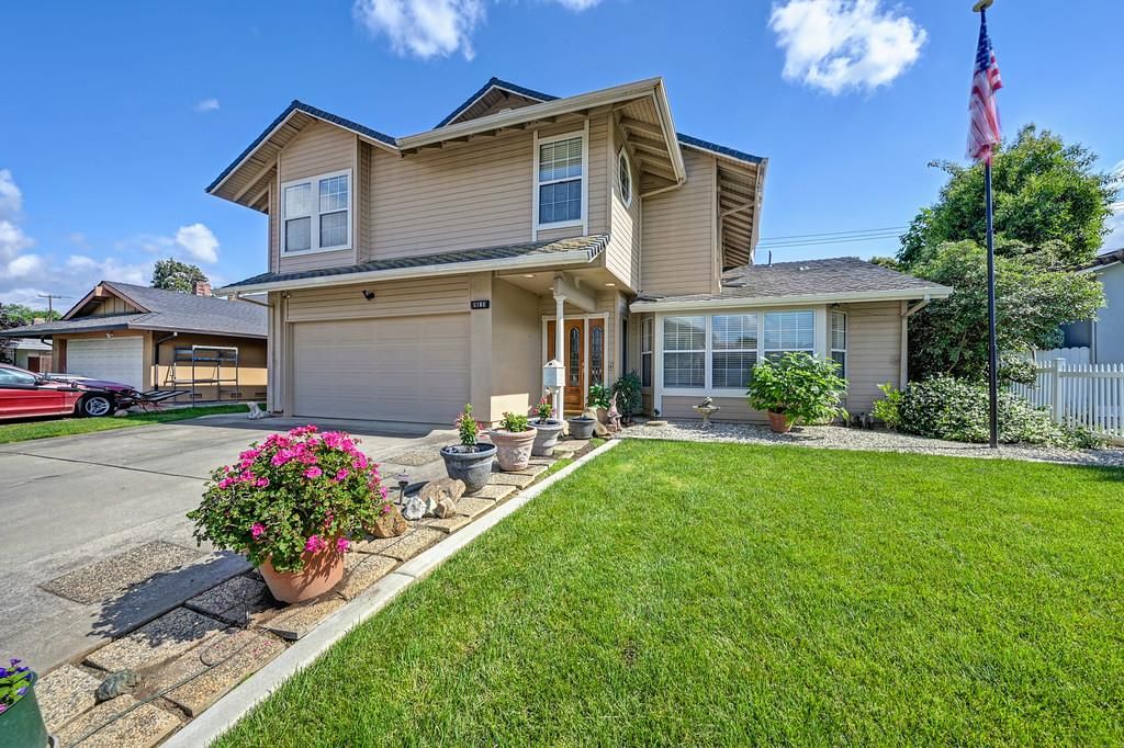 9168 Starina Way, Sacramento, CA 95826