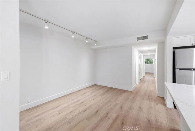 413 Avenue G 4, Redondo Beach, CA 90277