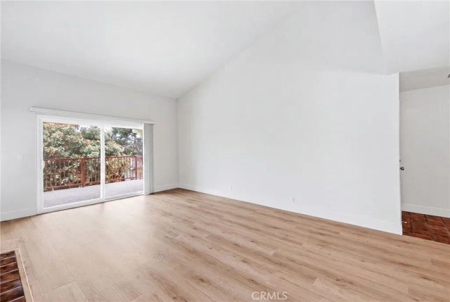 413 Avenue G 4, Redondo Beach, CA 90277